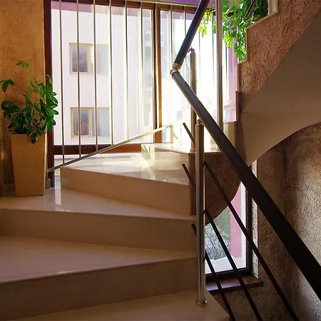 Club Complex * נסבר