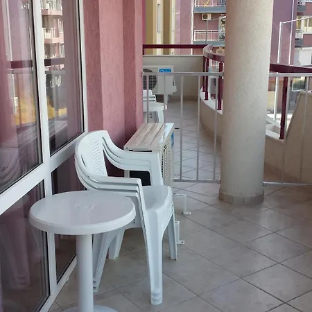 Club Complex Apartment