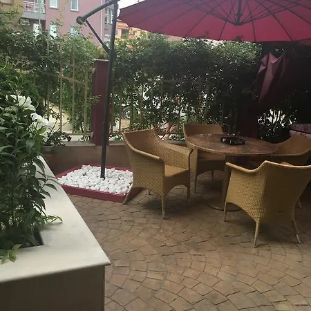 Club Complex Apartment