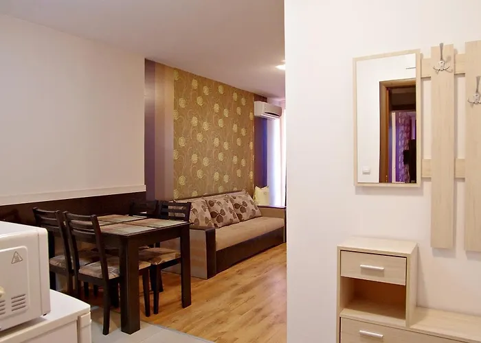 Club Complex 아파트 *